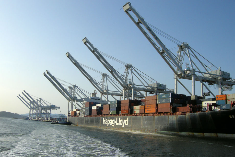 Hapag Lloyd Container Ship